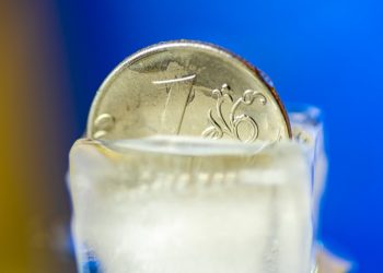 EU spremna popuniti prazninu ako se SAD povuče iz ukrajinskog kredita od 50 milijardi dolara – poljski dužnosnik – RT World News