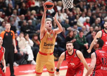 Euroliga, Milan-Olympiacos 83-84: Vezenkov 21, Mirotić 16