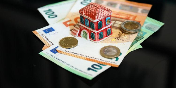 Evo koliko plaća je potrebno za kupnju kuće od 100 kvadrata u Hrvatskoj