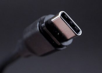 Evo zašto nikada ne biste smjeli koristiti ovaj kabel za svoj mobitel