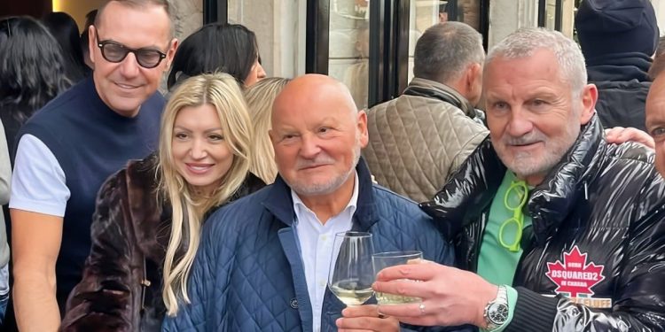 FOTO I VIDEO Show je u jednoj ulici u centru Splita. Snimka to dokazuje, a u gradu je jedan svima poznati par