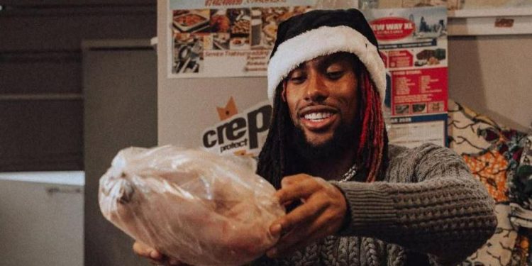 Fulhamov Iwobi donira hranu siromašnima u Londonu