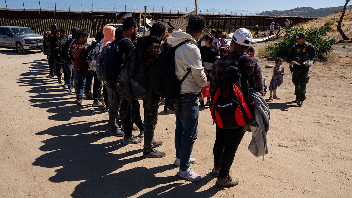 migranti obrađeni na granici