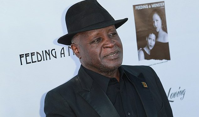 Glumac Umri muški 2, Art Evans, umro je u 82. godini nakon duge zdravstvene borbe dok njegova supruga odaje iskrenu počast svom ‘odanom mužu’