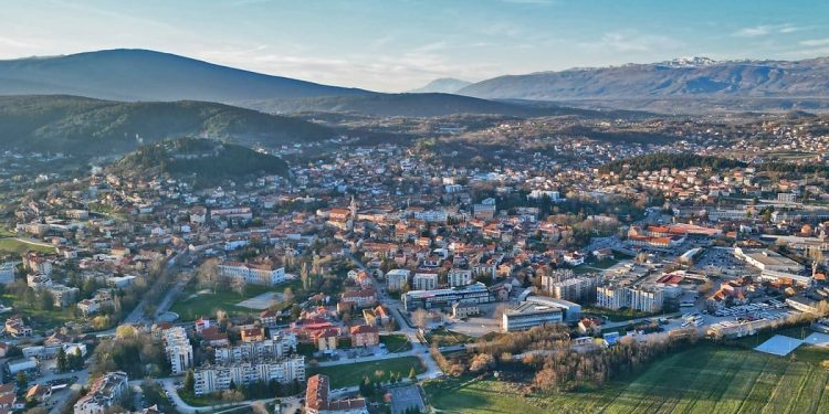 Grad Sinj raspisao novi Javni poziv za dodjelu potpora poduzetnicima za 2024. godinu