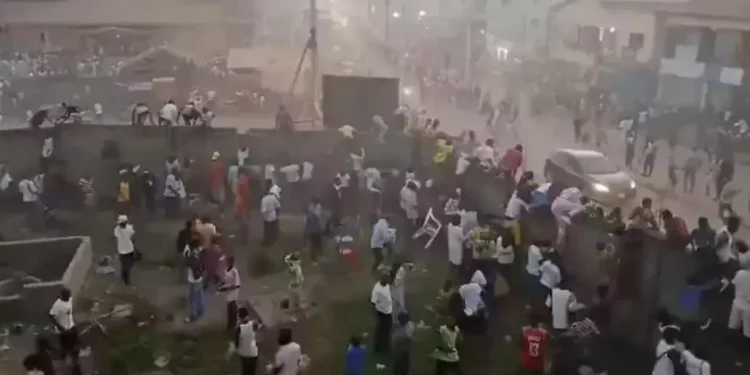 Gvineja, 56 mrtvih u sukobima navijača zbog spornog jedanaesterca