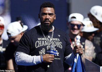 Heroj Svjetske serije Los Angeles Dodgersa Teoscar Hernandez pristao na ugovor vrijedan 66 milijuna dolara za povratak među prvake