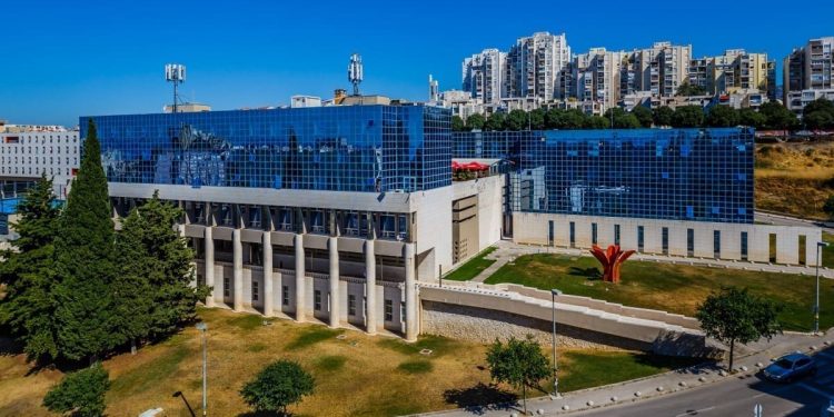 Humanitarna akcija Ekonomskog fakulteta Split “DJECA ZA DJECU” za Udrugu Srce