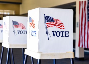 Iowa tuži Bidena zbog podataka o državljanstvu više od 2000 registriranih birača