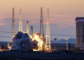 Iran šalje ‘najteži teret ikada’ u svemir — RT World News