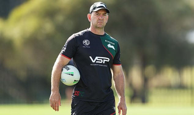 Jason Demetriou dobiva VRLO razočaravajući novi posao nakon što je otpušten s mjesta trenera South Sydneya tijekom horor sezone za klub