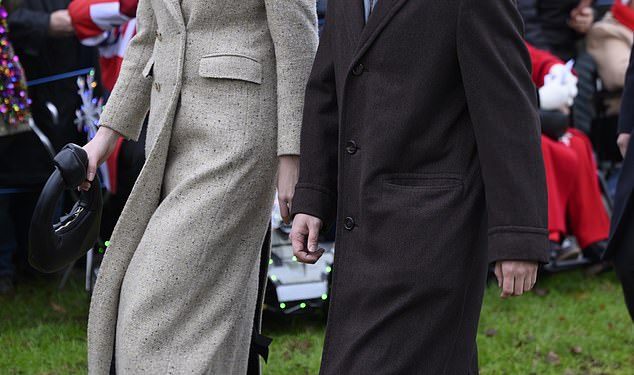 Jesmo li spremni za kraljevske zaruke u novoj godini? Kralj Charles dopušta članu obitelji da povede djevojku u Sandringham tijekom Božića nakon što su promijenjena pravila za Meghan i Harryja