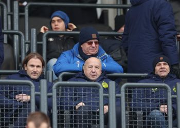 KRIZNI SASTANAK U 12 Igrači se bune, trener je nervozan, a Marić hladno odgovara: ‘Neću dati ostavku’ | NACIONAL.HR