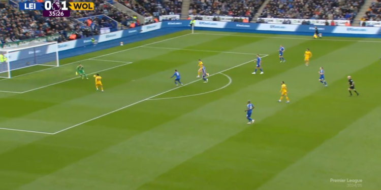 Kakva patka u Premieru! Neka lopta teče, ali iza…