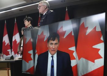 Kanada zabranjuje dodatno jurišno oružje, predlaže donaciju Ukrajini