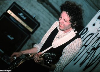 Kultni rock gitarist 80-ih preminuo je u 73