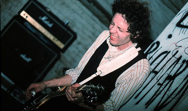 Kultni rock gitarist 80-ih preminuo je u 73