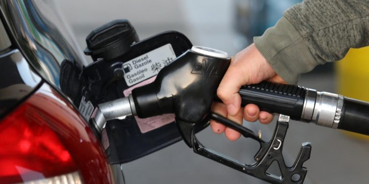 LOŠE VIJESTI Od sutra poskupljuje gorivo, objavljene nove cijene | NACIONAL.HR