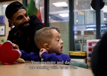 Liverpoolov dirljivi božićni video u kojem su Salah i Van Dijk