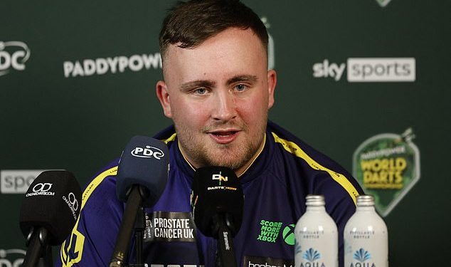 Luke Littler otkriva zašto postaje ‘frustriran’ na Svjetskom prvenstvu u pikadu dok se 17-godišnjak priprema za igru ​​trećeg kola u pokušaju da osvoji naslov