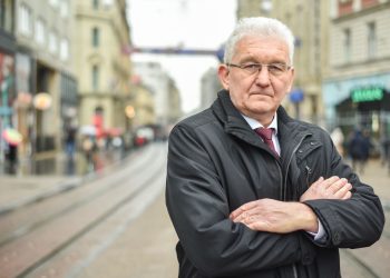 MILIVOJ ŠPIKA: ‘Umirovljenici znaju da je Plenkovićevih 80 eura božićnice obična navlakuša’ | NACIONAL.HR