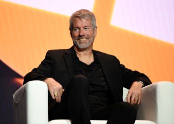 MicroStrategy (MSTR) bi mogao vidjeti goleme priljeve u dionice nakon uvrštenja na Nasdaq-100