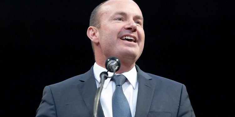 Mike Lee predviđa propast Johnsonove govorničke pozicije, poziva ‘DOGE govornika’