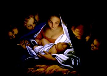 Mladi svećenik upozorio: ‘Namjerno se miče Boga iz Božića’