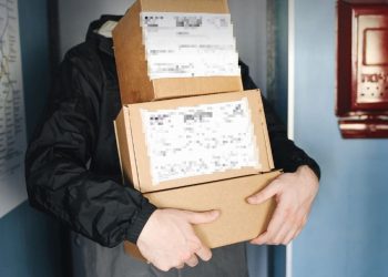 Mukama s pošiljkama nikad kraja: “Paket je dostavljen drugome, ovo nije moj potpis. Zar nisu mogli provjeriti osobnu?!”