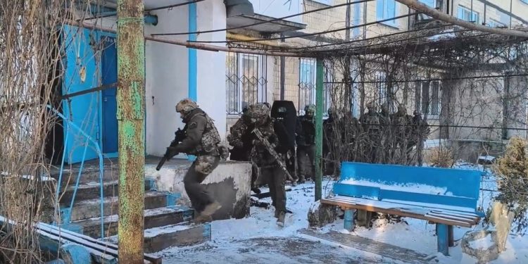 Muškarac priveden zbog eksplozije automobila u kojoj je poginuo ruski časnik – FSB – RT Rusija i bivši Sovjetski Savez