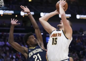 NBA, Denver pobjeđuje u produžecima, Indiana pobjeđuje Sacramento, Rocketsi dobro