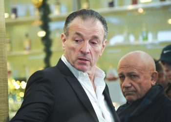 NEOPREZNOST ILI PODRŠKA? Istaknuti član zagrebačkog HDZ-a ‘slučajno’ u društvu Nikice Jelavića | NACIONAL.HR