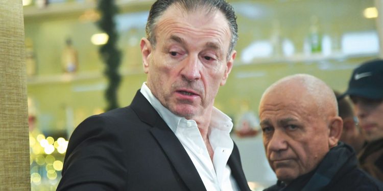 NEOPREZNOST ILI PODRŠKA? Istaknuti član zagrebačkog HDZ-a ‘slučajno’ u društvu Nikice Jelavića | NACIONAL.HR