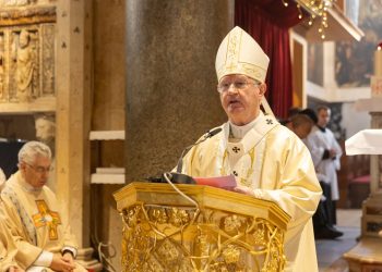 Nadbiskup Križić otvorio Godinu Jubileja u splitskoj prvostolnici