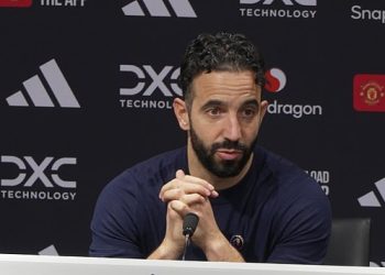 Navijači Man Uniteda misle da je Ruben Amorim bacio sjenu na bivšeg menadžera Erika ten Haga komentarima o Amadu Diallu nakon poraza Evertona