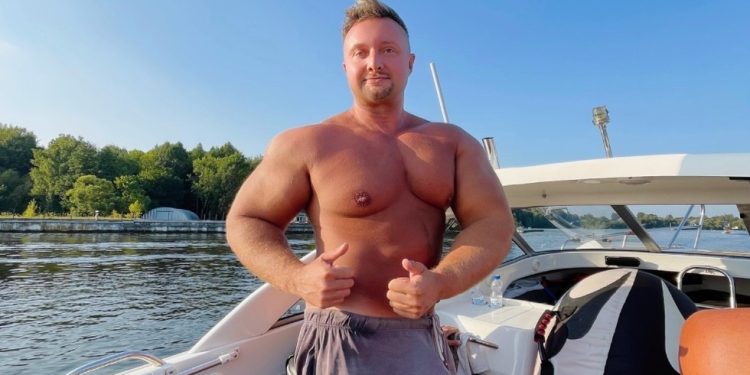 Navodni ruski organizator ‘gay turneje’ pronađen mrtav u zatvorskoj ćeliji — RT Rusija i bivši Sovjetski Savez