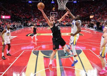 Nba kup, Houston-Golden State 91-90, New York-Atlanta 100-108. Rockets i Hawks: polufinale