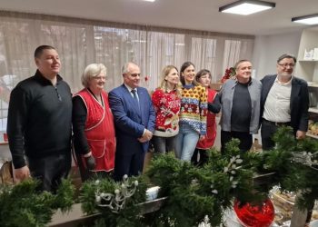 Nisu Božić samo blještavi trgovi i pune trgovine