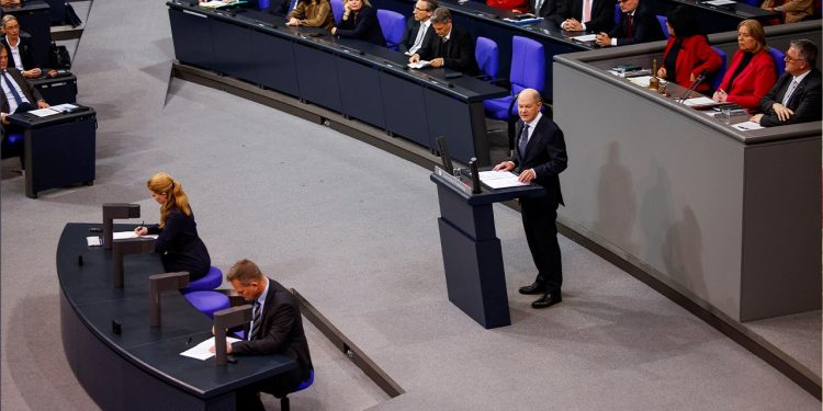 Njemački kancelar Olaf Scholz izgubio je glasanje o povjerenju, izbori raspisani početkom sljedeće godine