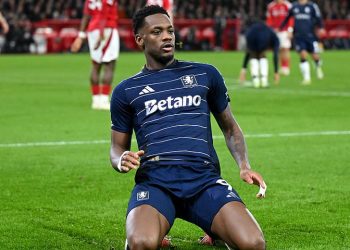 Nottingham Forest protiv Aston Ville – Premier liga: rezultati uživo i ažuriranja dok je zastoj prekinut na City Groundu nakon što je natjecatelj za pobjedu sezone preokrenuo plimu u međusobnom okršaju