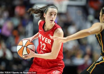 OTKRIVENO: WNBA plaća Caitlin Clark čini zapanjujući postotak njezine goleme zarade od 11 milijuna dolara u 2024.