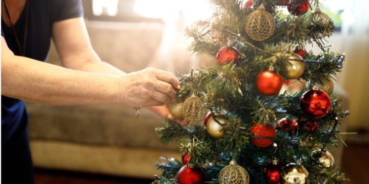 Obavijest o datumima, vremenu i lokacijama podjele božićnica Grada Kaštela