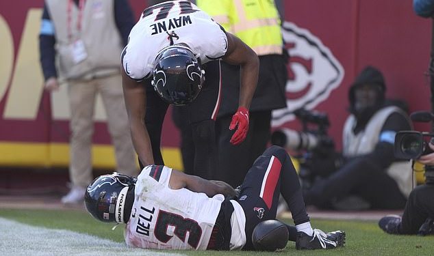 Objavljeno ažuriranje Tank Della nakon što je zvijezda Houston Texansa hospitalizirana u Kansas Cityju s užasnom ozljedom