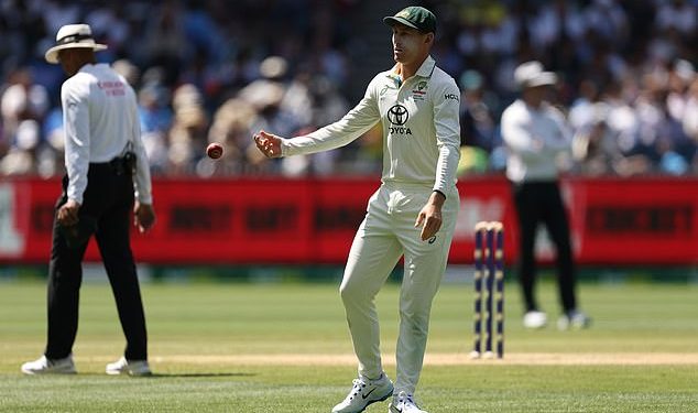 Obožavatelji kriketa – pa čak i Mitchell Starc – kritikuju Marnusa Labuschagnea zbog njegovog divljeg čina tijekom indijske probne jurnjave na Dan boksanja