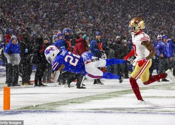 Obožavatelji se ne mogu zasititi ‘savršene’ NFL snježne igre dok Bills igra protiv 49ersa, a Josh Allen ulazi u povijest