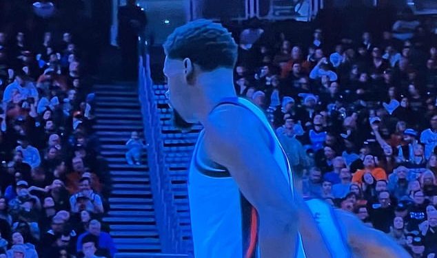 Obožavatelji sveučilišne košarke reagiraju na viralni trenutak tijekom utakmice Kentucky-Gonzaga