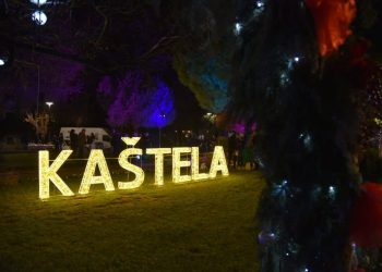 Odgađa se sutrašnji program Adventa u Kaštelima