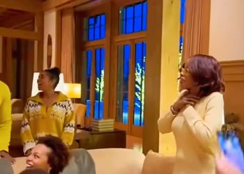 Oprah Winfrey ponovno iznenađuje Gayle King za njezin rođendan s neočekivanim gostom s A liste