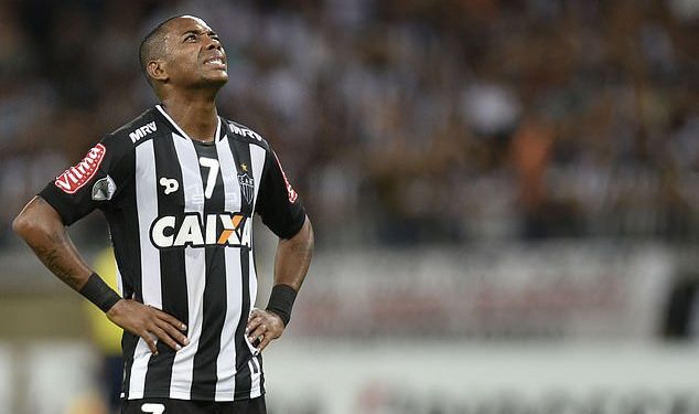 Osramoćena bivša zvijezda Man Cityja Robinho s 33 milijuna funti provest će Božić u ZATVORU nakon što je propala ponuda za puštanje na slobodu nakon devetogodišnje kazne za silovanje