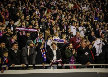 JADRANSKI DERBI Ludnica na Poljudu: Za Rijeku ostalo ulaznica samo za zapadnu tribinu | NACIONAL.HR
